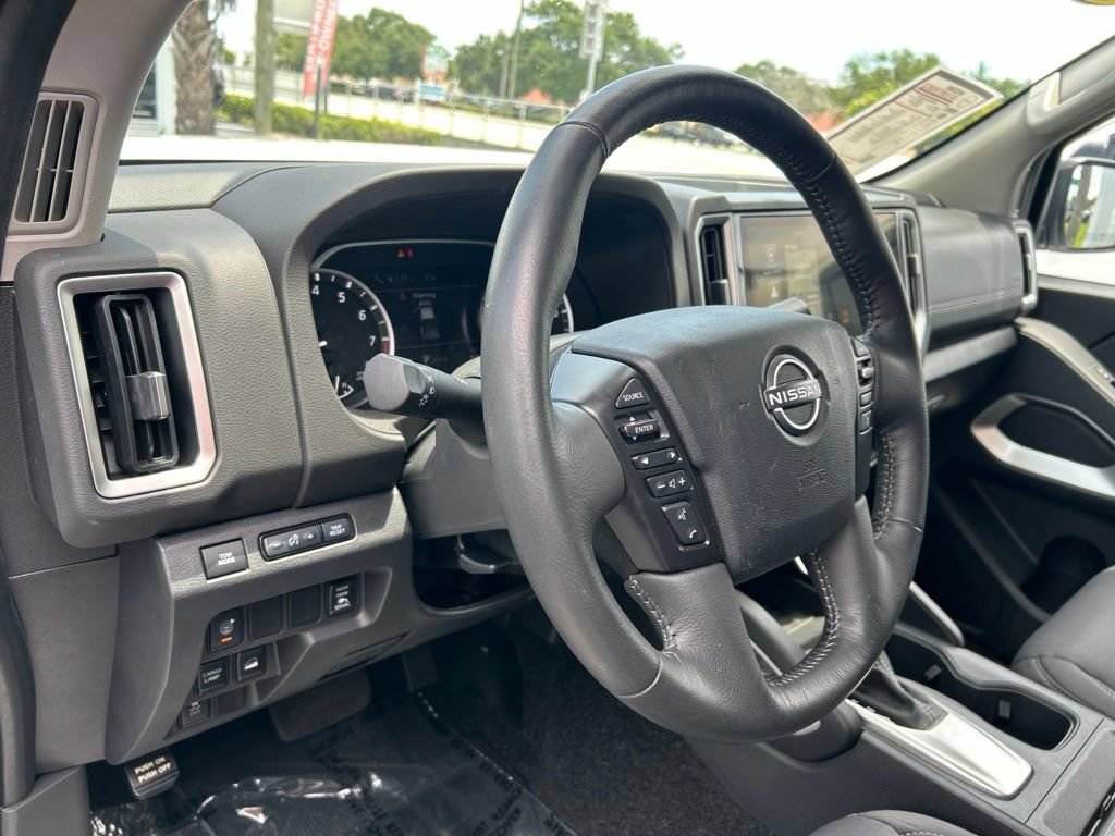 Certified 2025 Nissan Frontier SV w/ SV Convenience Package AWD/4WD image 24