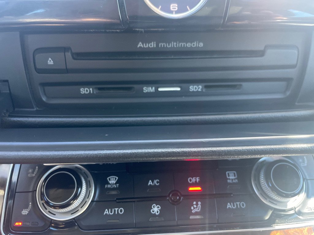 Used 2014 Audi A8 L TDI w/ Premium Package image 25