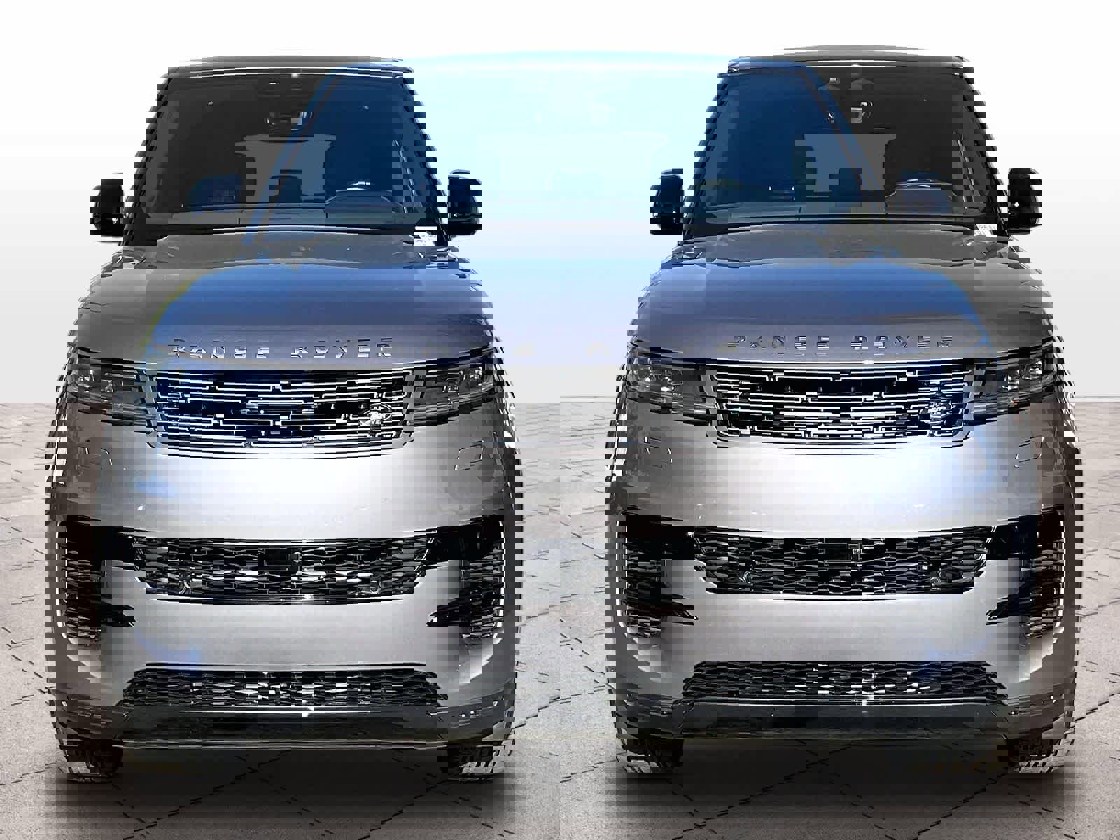 Used 2025 Land Rover Range Rover Sport S image 3