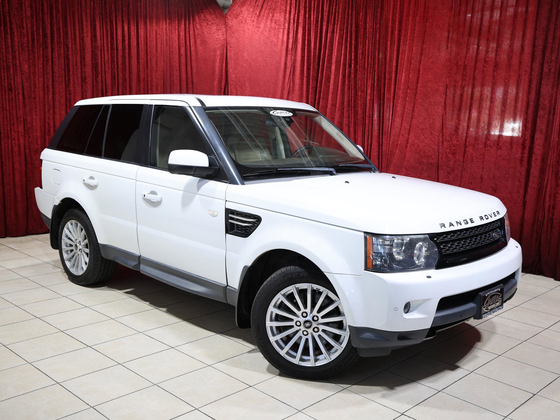 Used 2013 Land Rover Range Rover Sport HSE image 2