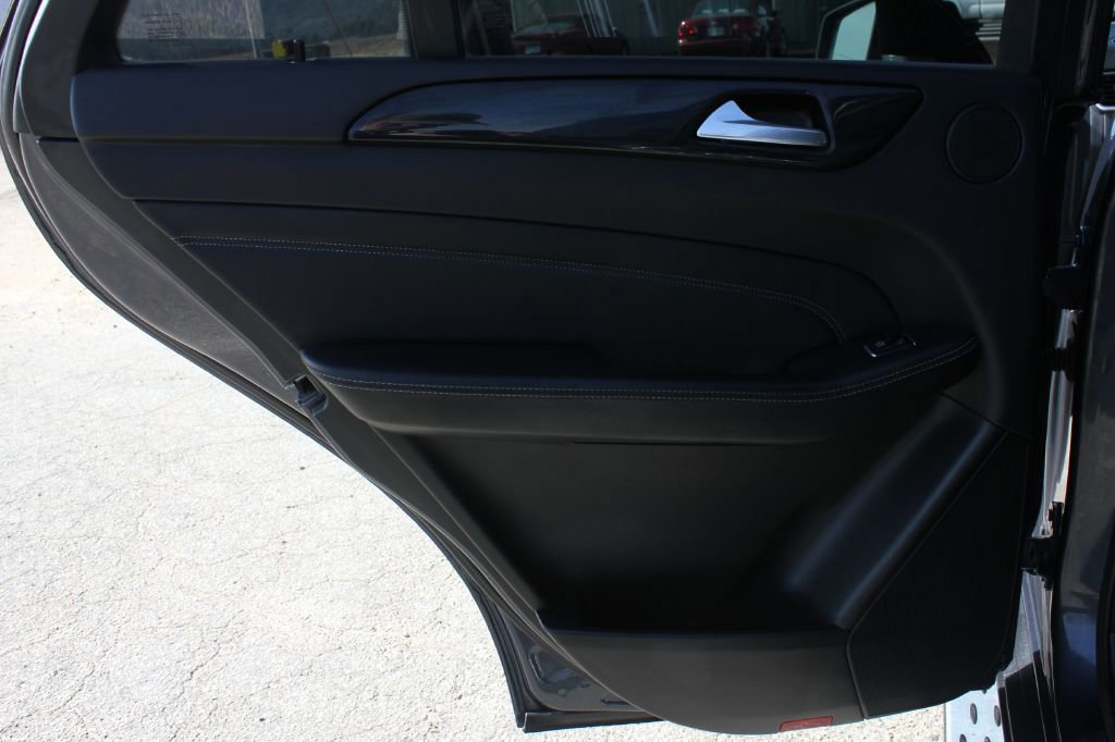 Used 2015 Mercedes-Benz ML 350 4MATIC image 30