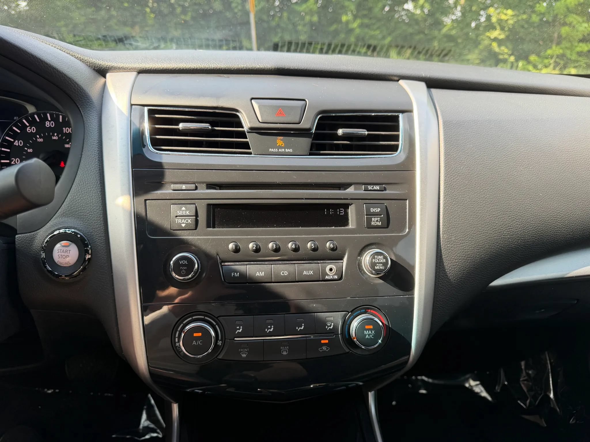 Used 2013 Nissan Altima 2.5 S FWD image 25