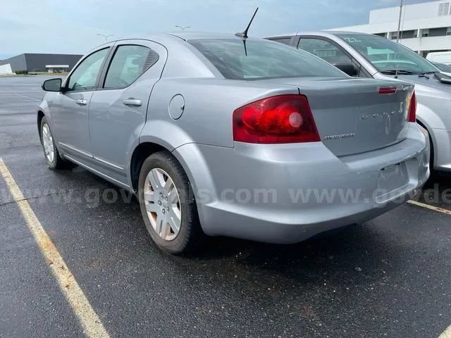 Used 2013 Dodge Avenger SE FWD image 5