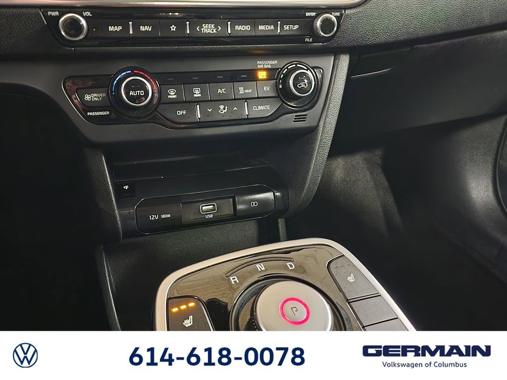 Used 2022 Kia Niro EX image 29