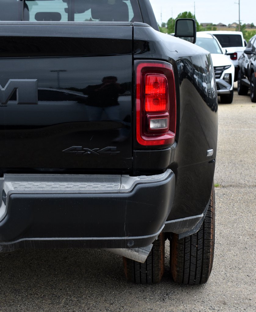 New 2026 RAM 3500 Tradesman AWD/4WD image 14