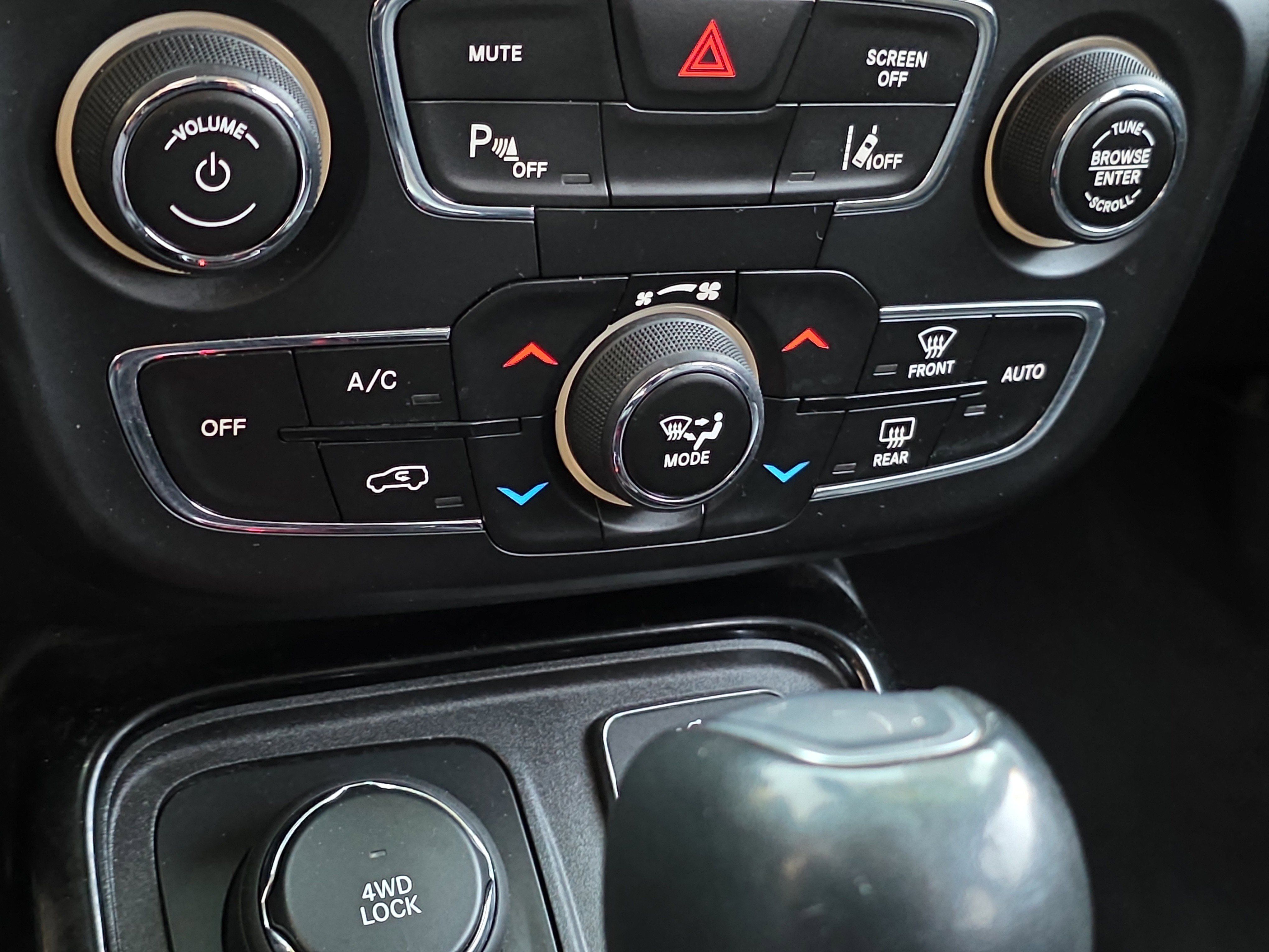 Used 2021 Jeep Compass Limited image 21