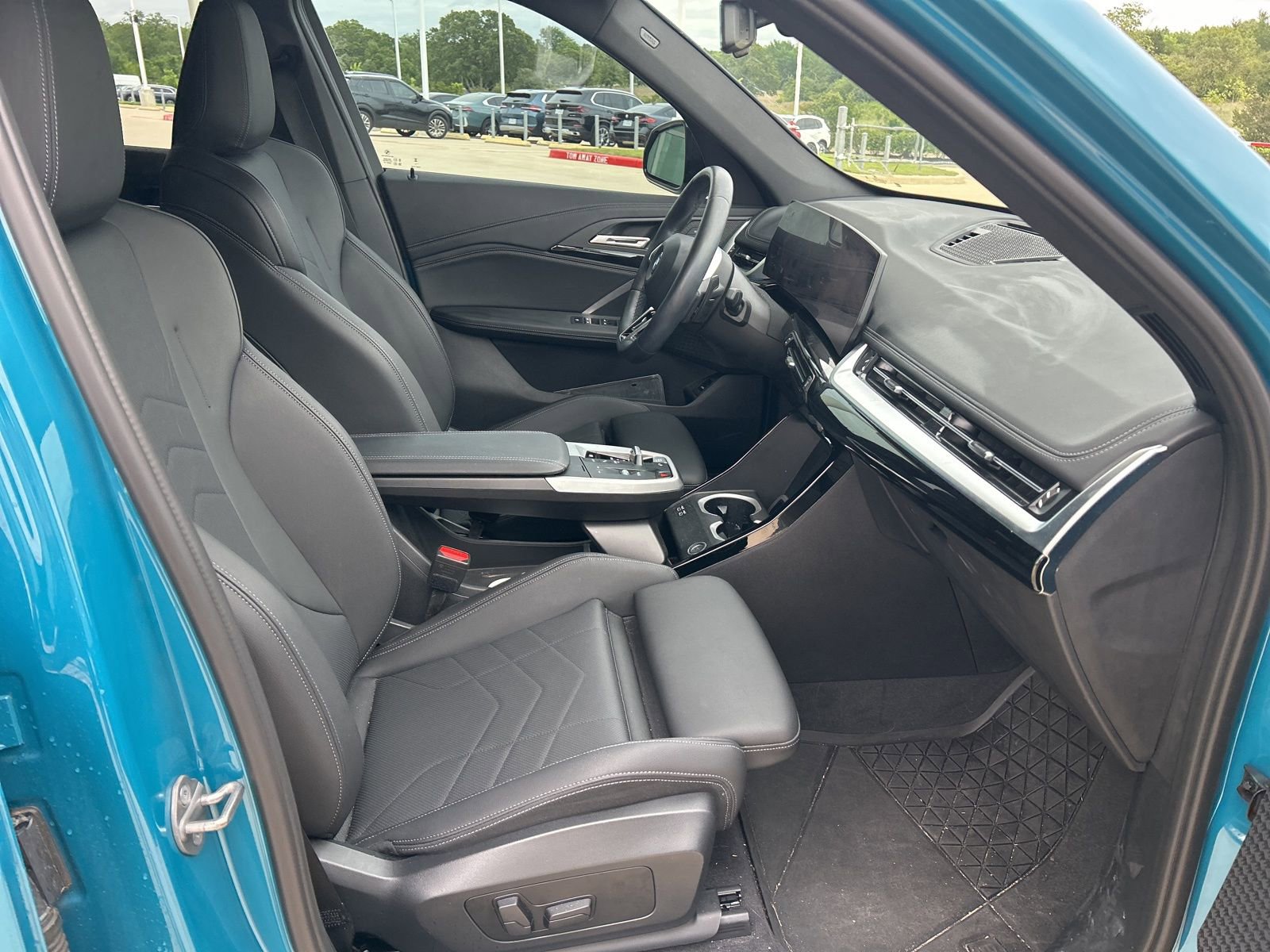 Certified 2023 BMW X1 xDrive28i w/ M Sport Package image 9