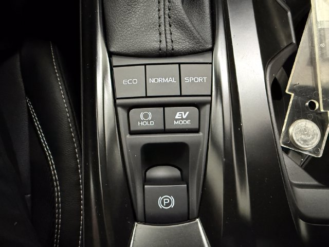 New 2026 Toyota Camry SE w/ Multimedia Upgrade Package FWD image 19