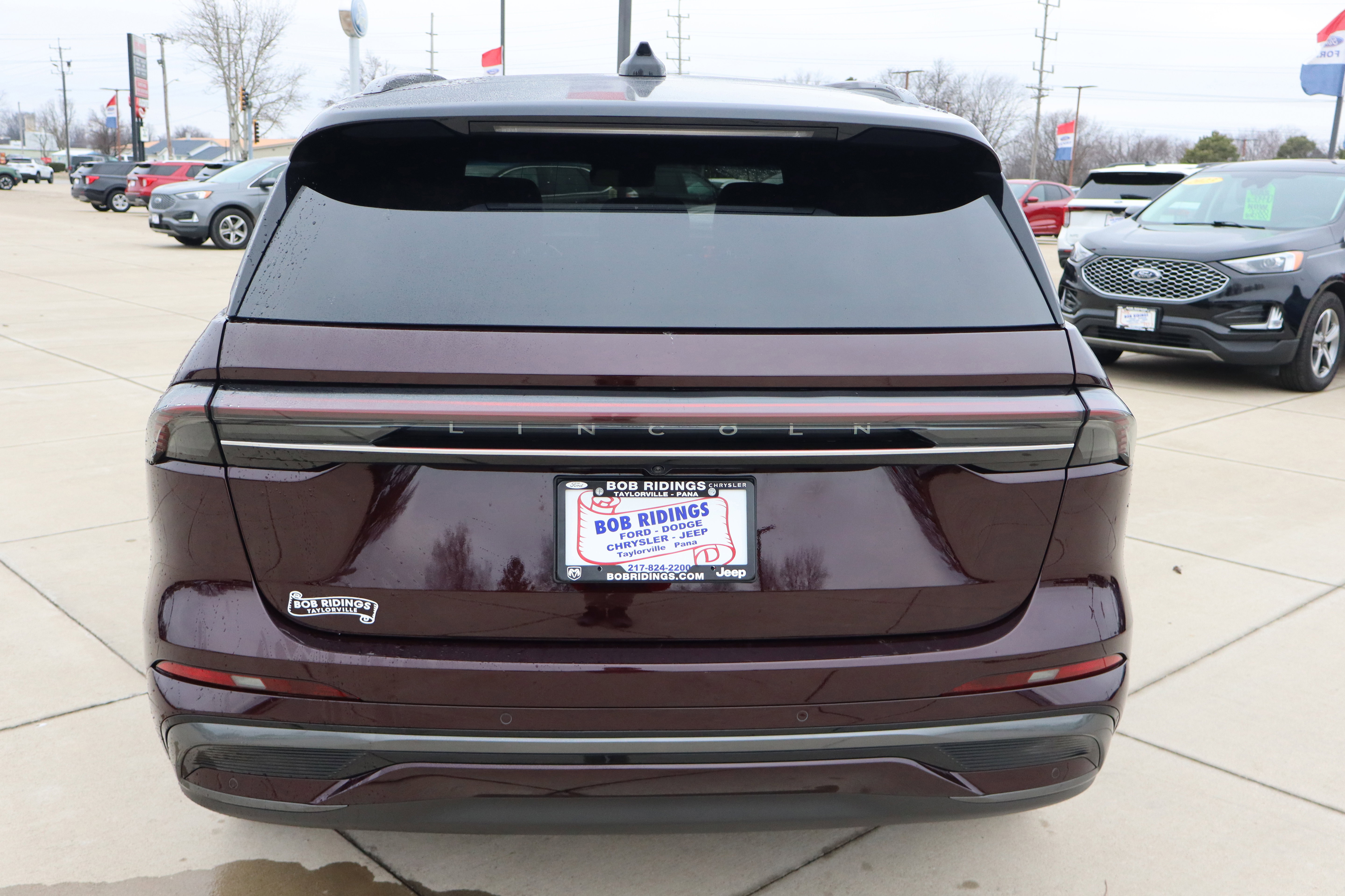 Used 2024 Lincoln Nautilus Reserve w/ Equipment Group 202A image 7