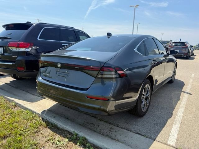 Used 2023 Honda Accord EX image 2