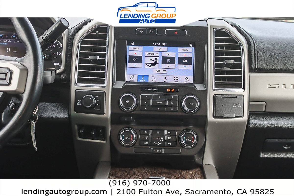 Used 2017 Ford F250 Lariat w/ Chrome Package image 12