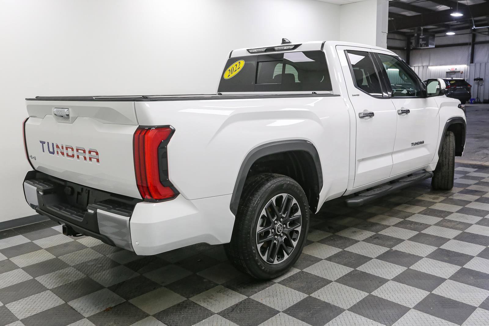 Used 2022 Toyota Tundra Limited image 9