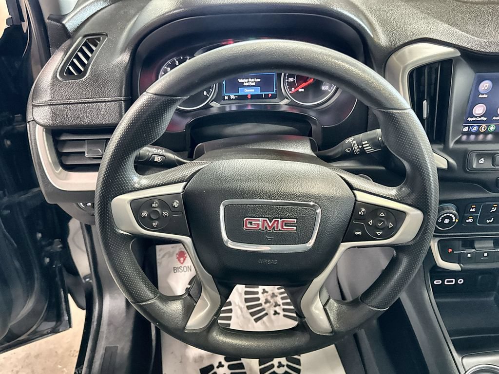 Used 2023 GMC Terrain SLE FWD image 17