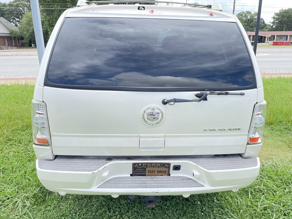 Used 2003 Cadillac Escalade LUXURY image 8