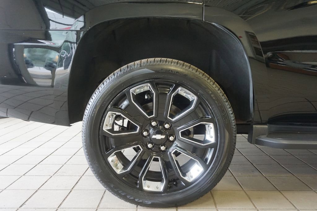 Used 2020 Chevrolet Tahoe LT AWD/4WD image 32