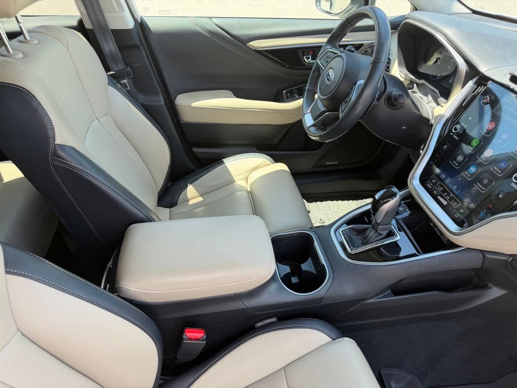 Used 2024 Subaru Outback Limited AWD/4WD image 17