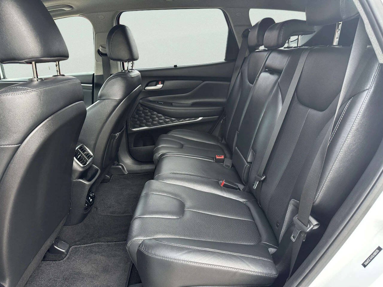 Used 2020 Hyundai Santa Fe Limited w/ Cargo Package AWD/4WD image 14