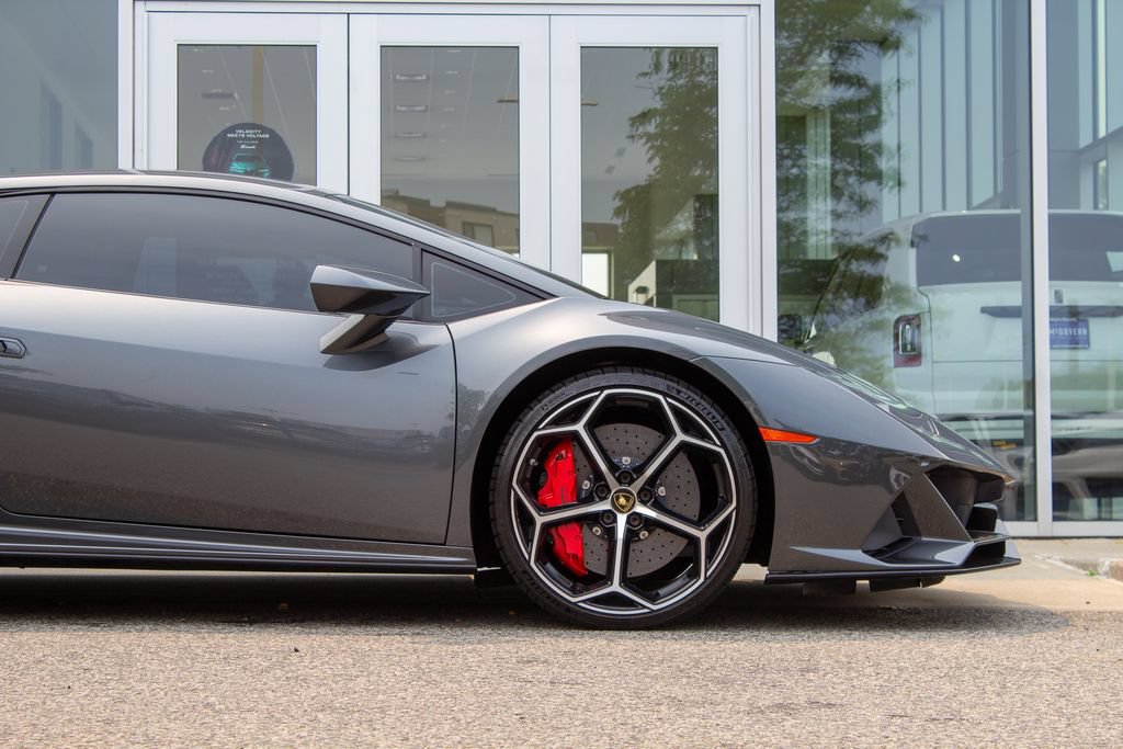 Used 2020 Lamborghini Huracan EVO AWD/4WD image 5