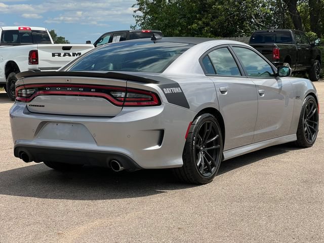 Used 2017 Dodge Charger R/T RWD image 41