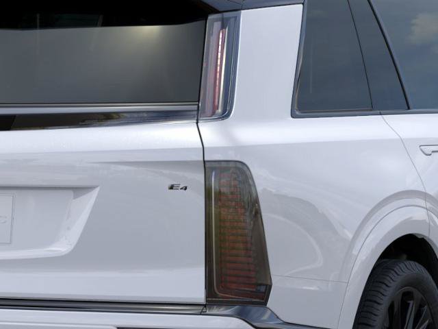 New 2027 Cadillac Vistiq Platinum w/ LPO, Floor Liner Package AWD/4WD image 11