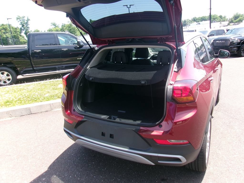Used 2025 Buick Encore GX Preferred w/ Comfort Package FWD image 16