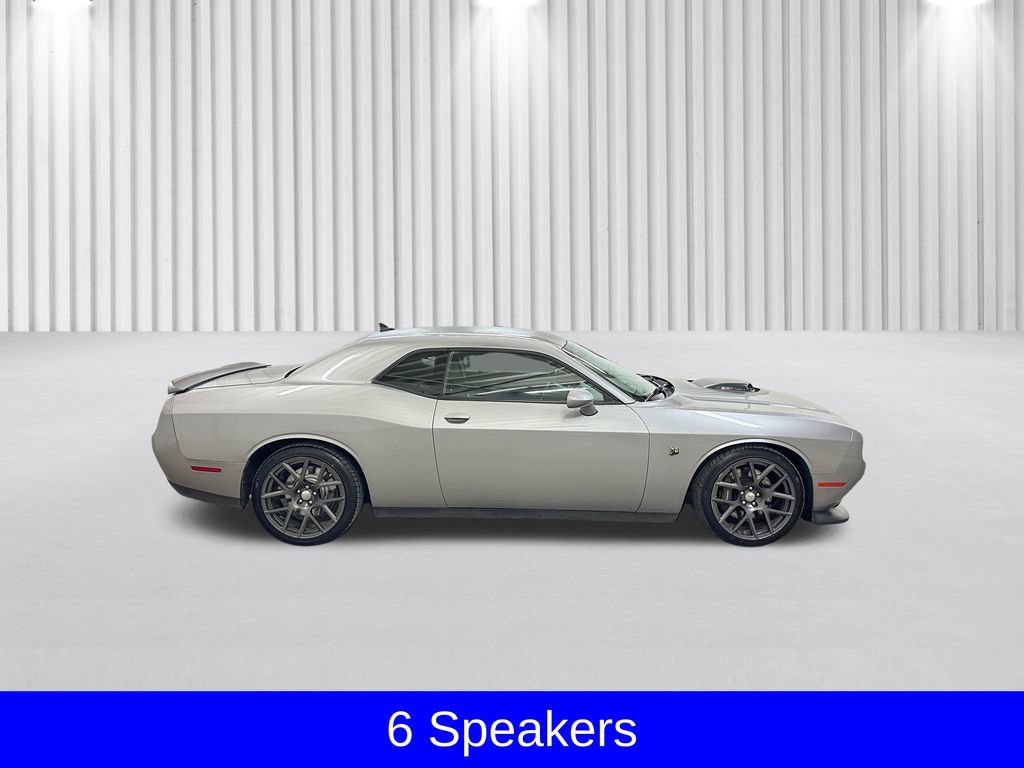 Used 2016 Dodge Challenger R/T Scat Pack RWD image 5