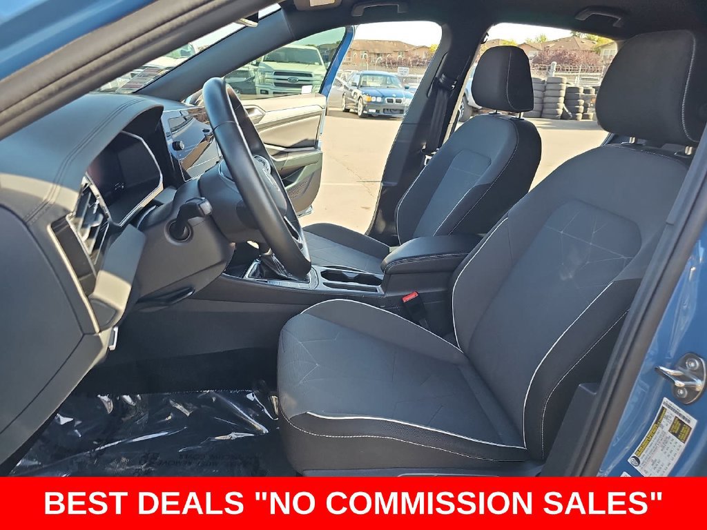 Used 2025 Volkswagen Jetta Sport FWD image 14