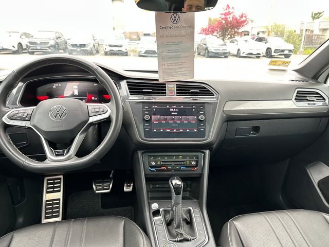 Certified 2023 Volkswagen Tiguan SE R-Line AWD/4WD image 16