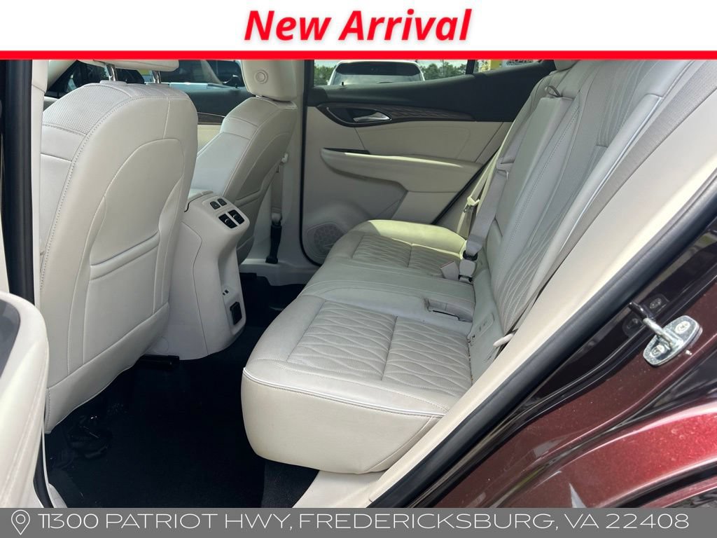 Used 2023 Buick Envision Avenir FWD image 7