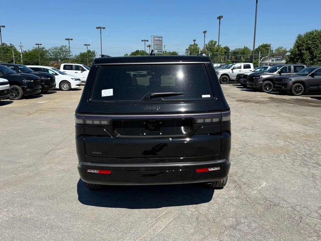 New 2026 Jeep Grand Wagoneer Summit AWD/4WD image 7