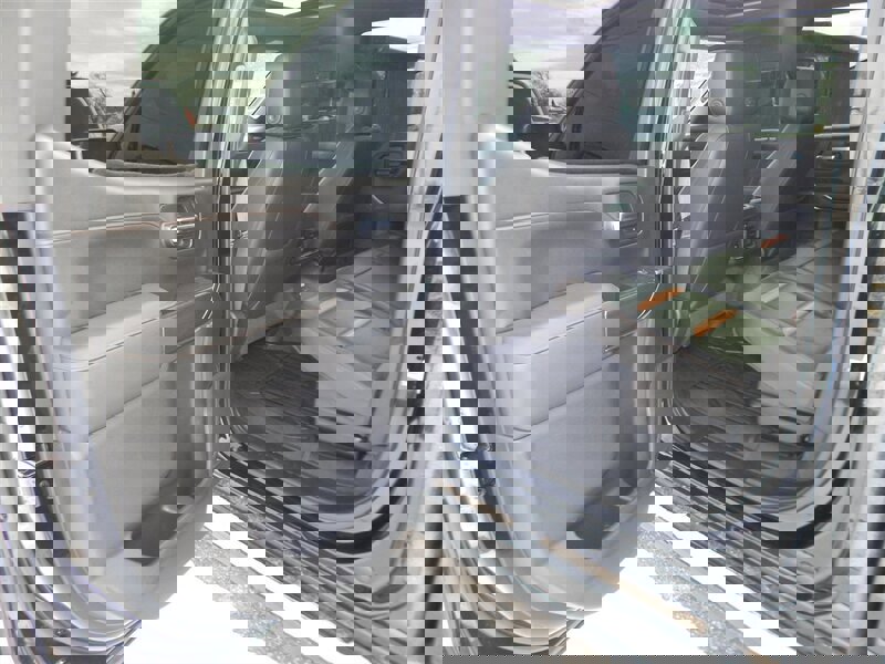 Used 2019 GMC Sierra 1500 AT4 w/ AT4 Premium Package image 18