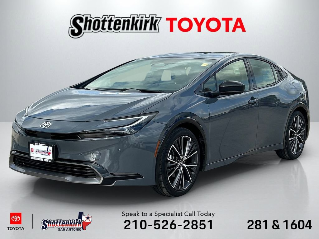 Used 2025 Toyota Prius XLE