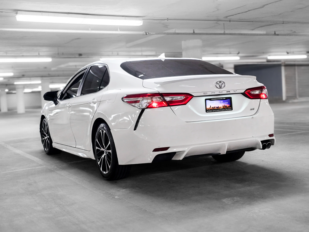 Used 2020 Toyota Camry SE FWD image 5
