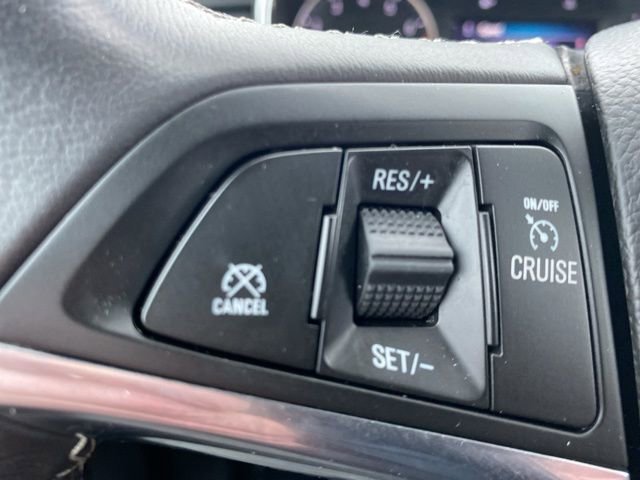 Used 2022 Buick Encore Preferred w/ Safety Package image 22