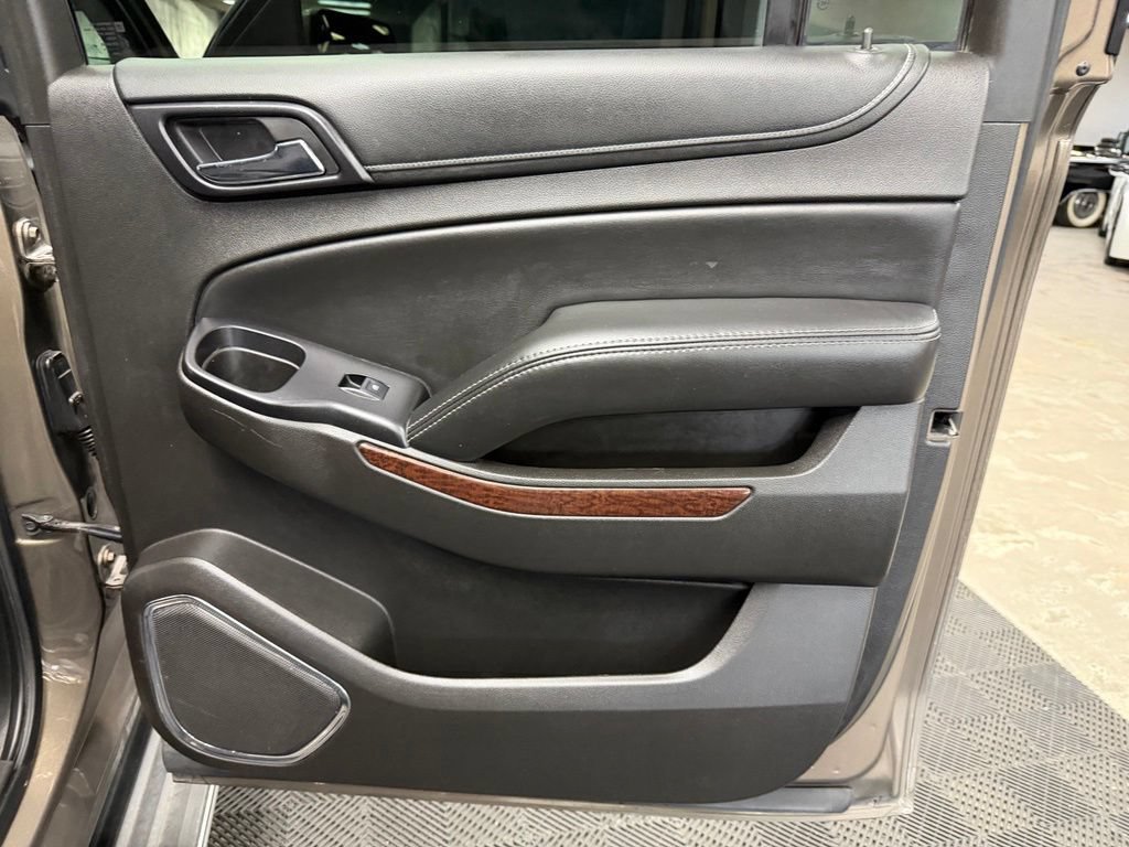 Used 2016 GMC Yukon XL SLE RWD image 49