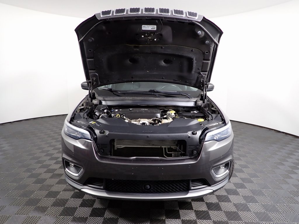 Used 2019 Jeep Cherokee Limited w/ Technology Group image 8