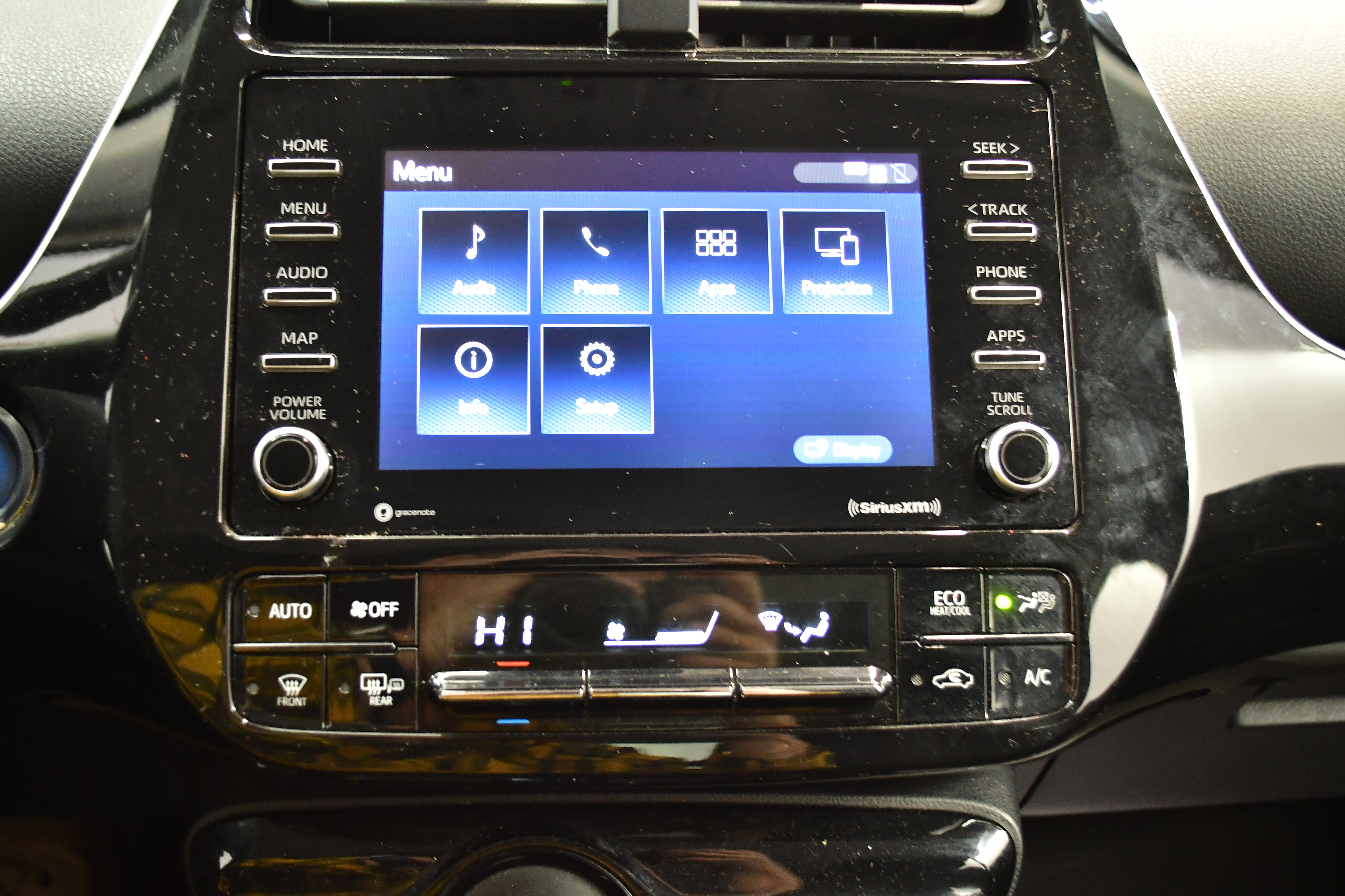 Used 2022 Toyota Prius LE image 43