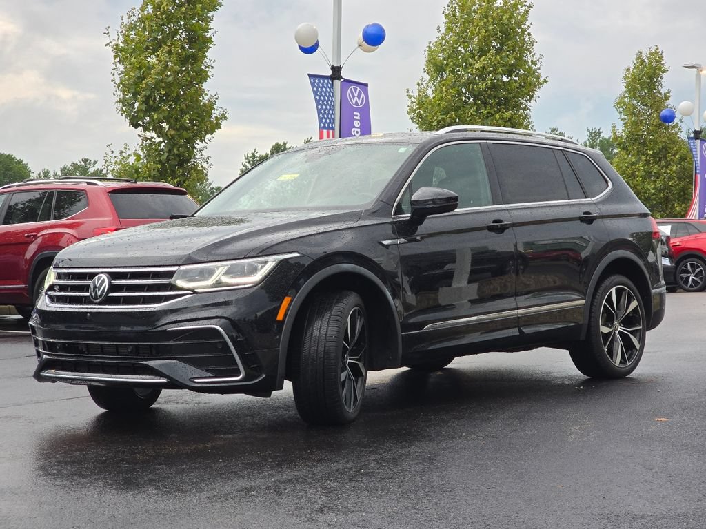 Used 2024 Volkswagen Tiguan SEL R-Line AWD/4WD image 22