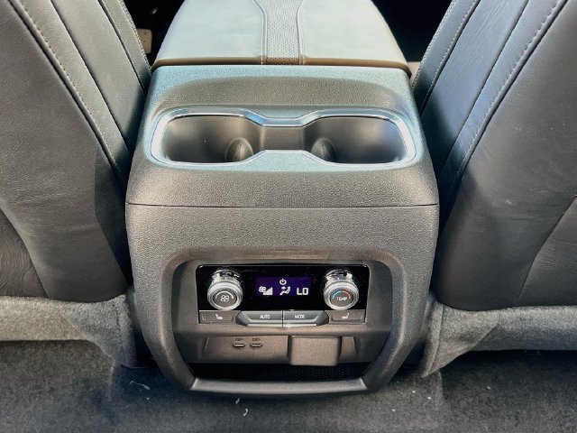 New 2027 GMC Acadia Denali Ultimate AWD/4WD image 18