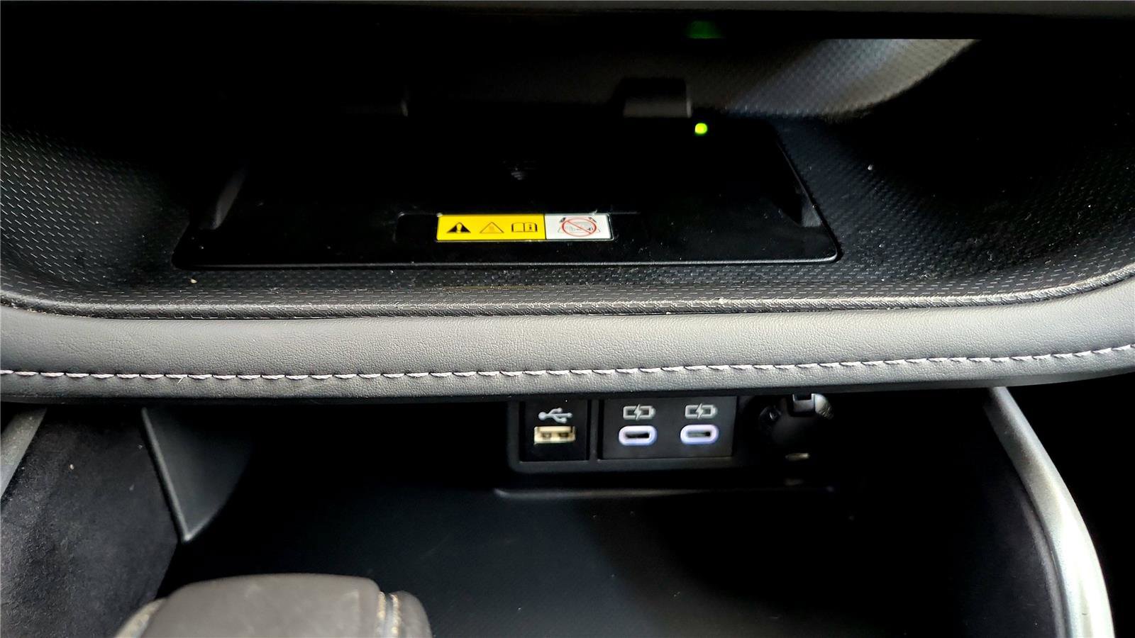 Used 2024 Toyota Highlander XLE image 37