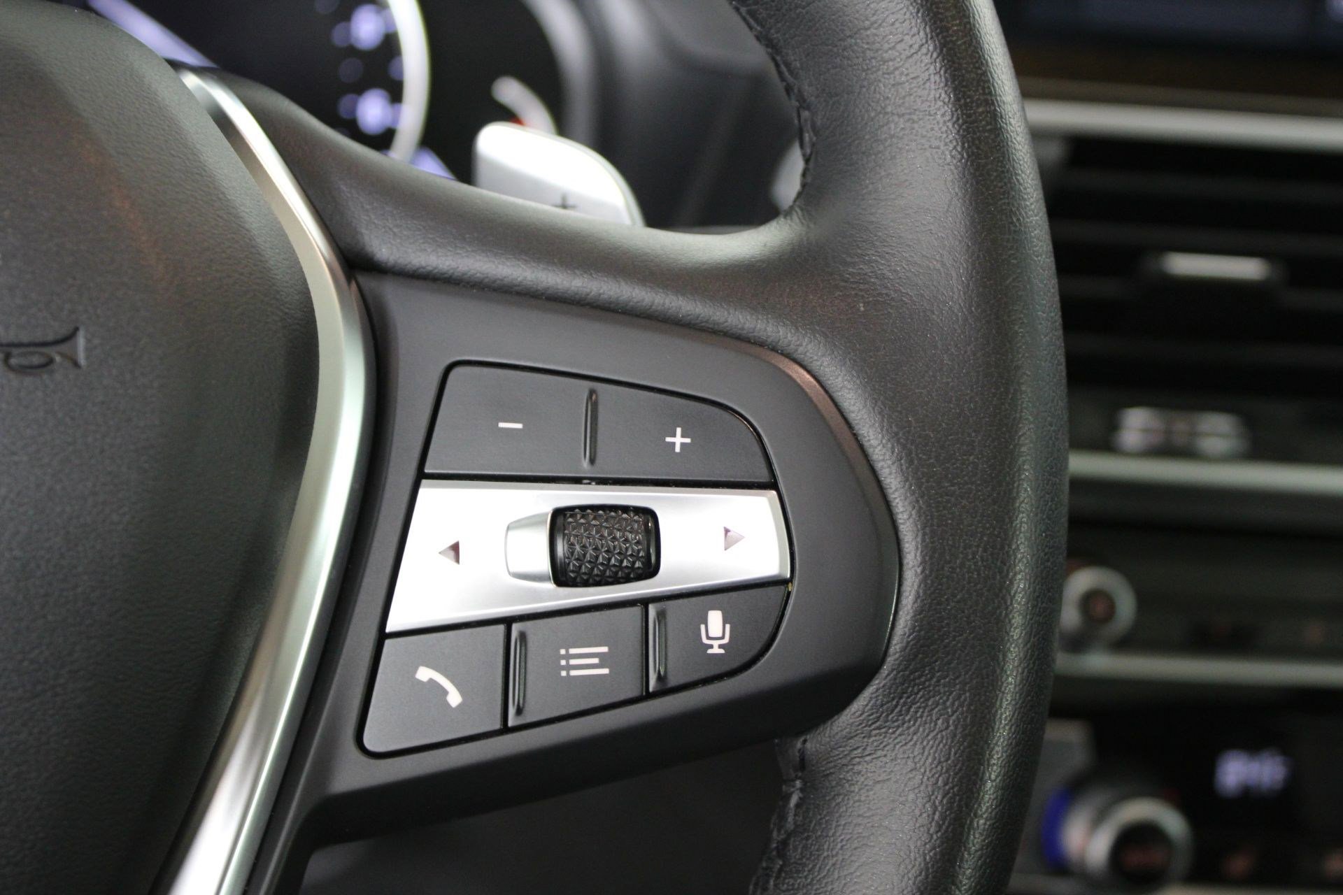 Used 2020 BMW X3 sDrive30i w/ Convenience Package image 29