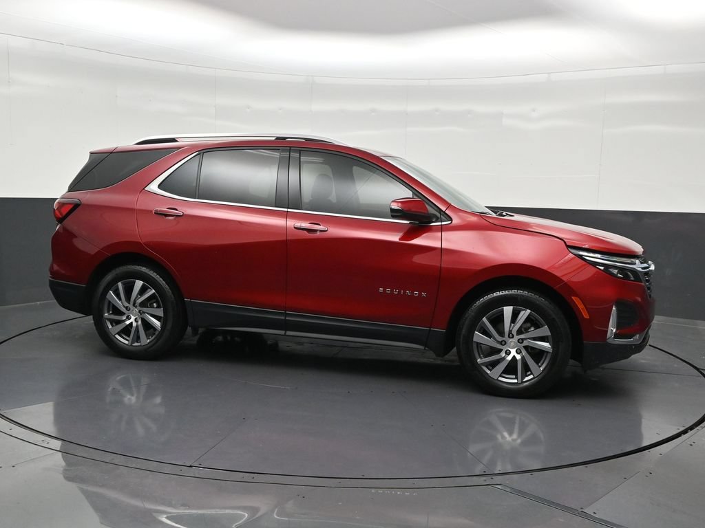 Used 2024 Chevrolet Equinox Premier FWD image 7