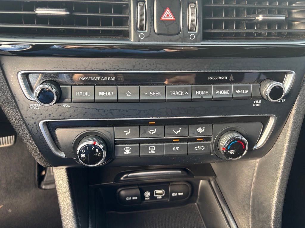 Used 2020 Kia Optima LX image 19