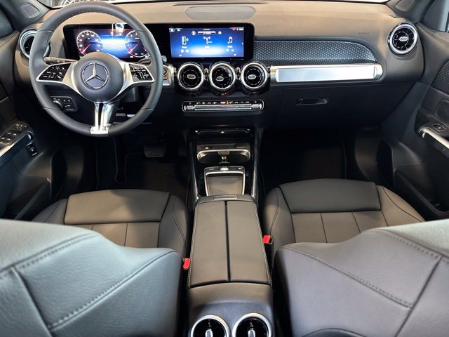 New 2026 Mercedes-Benz GLB 250 4MATIC image 13