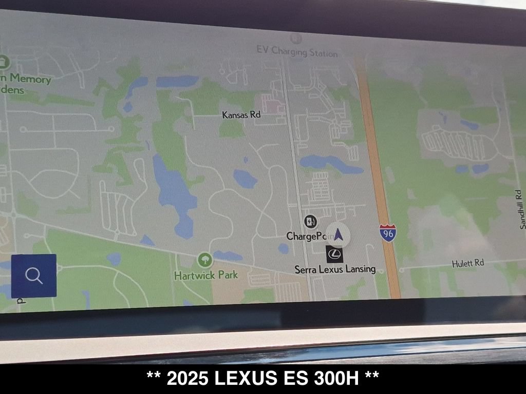 Used 2025 Lexus ES 300h w/ Premium Package FWD image 5