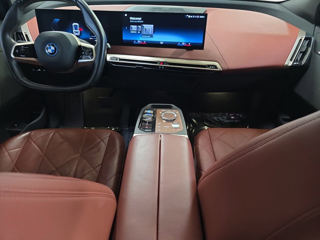 Certified 2023 BMW iX xDrive50 w/ Premium Package image 12