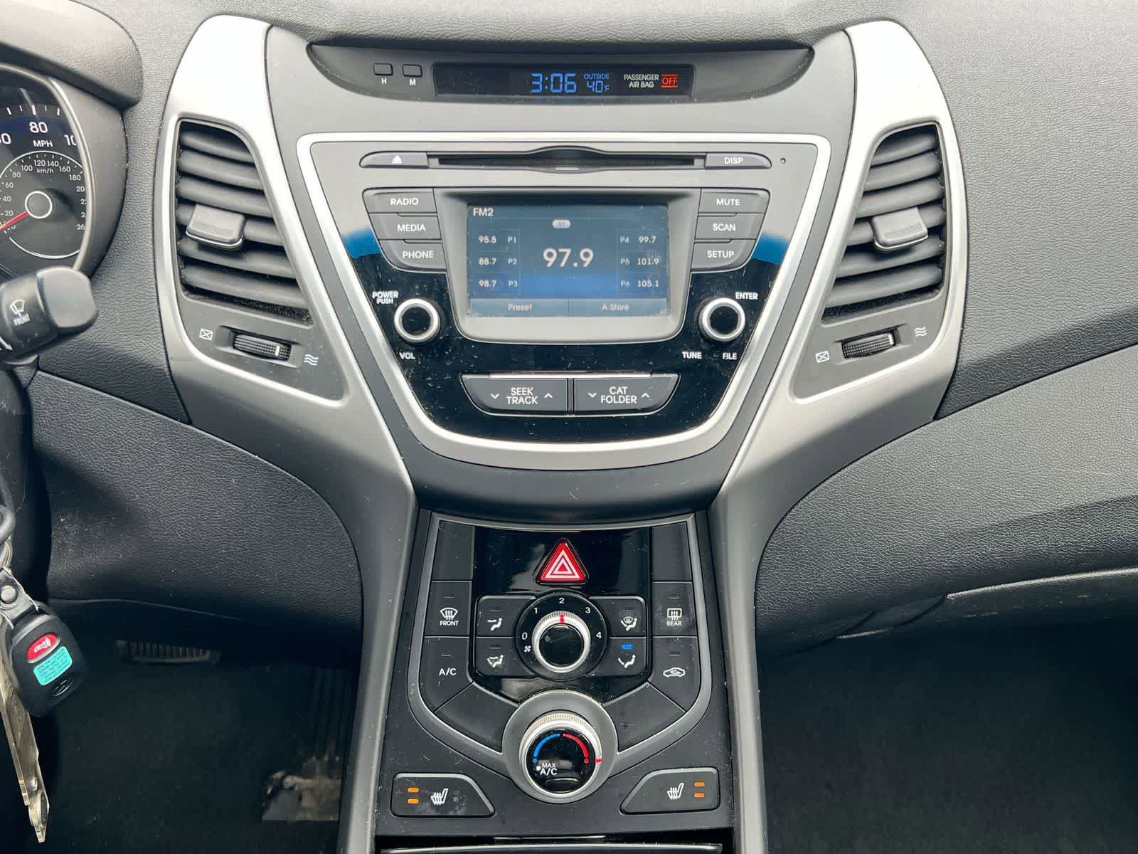 Used 2014 Hyundai Elantra Limited image 27