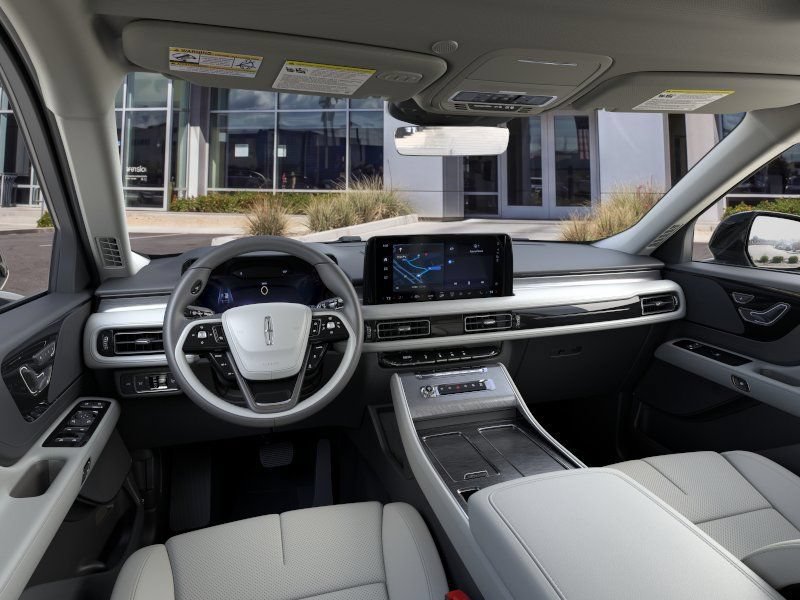 New 2026 Lincoln Aviator AWD image 9