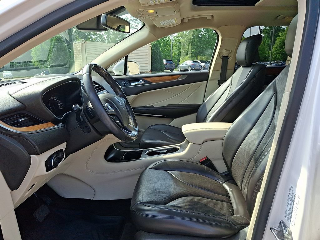 Used 2015 Lincoln MKC AWD w/ Equipment Group 102A Reserve image 13