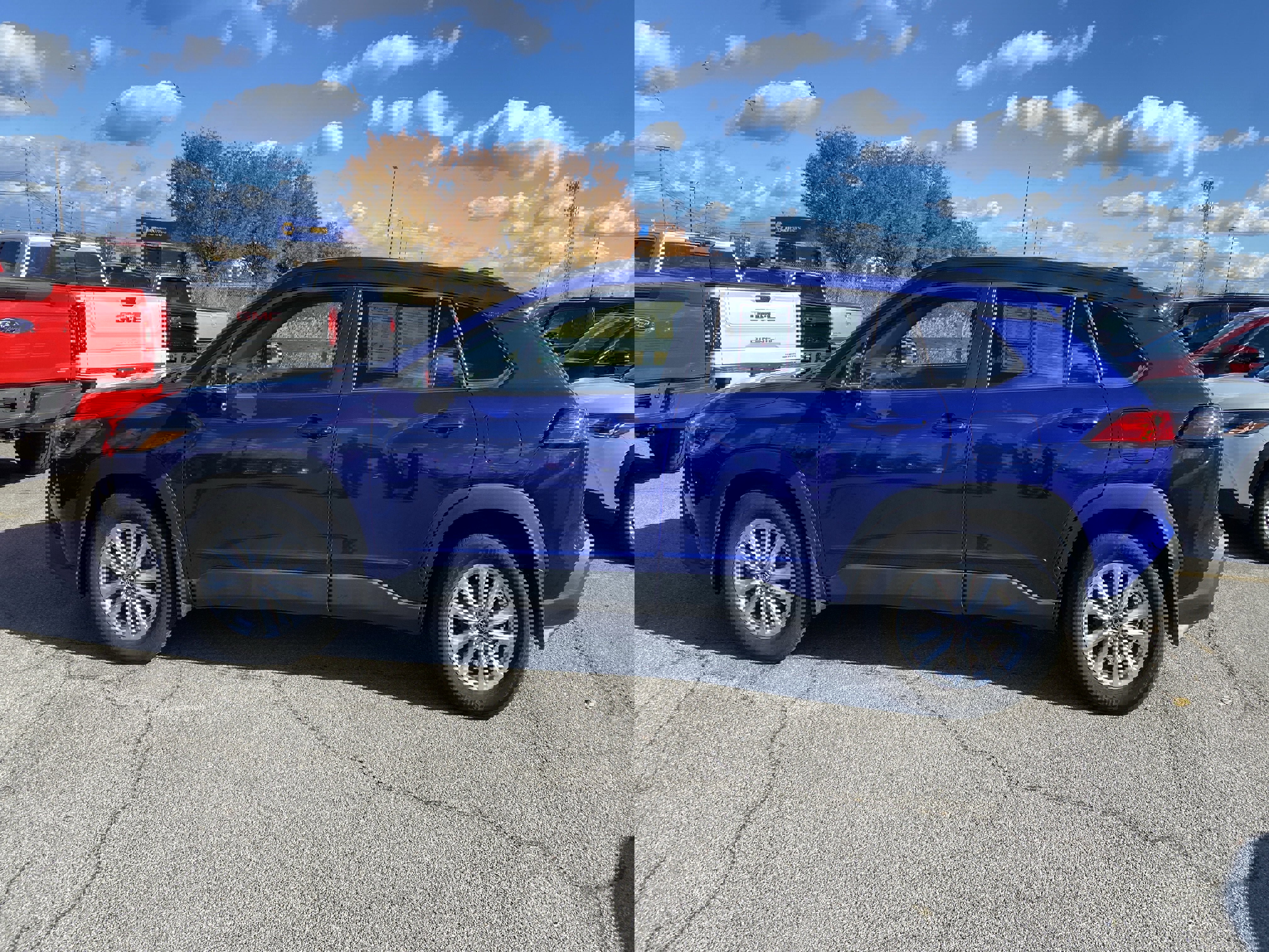 Used 2022 Toyota Corolla Cross LE image 5